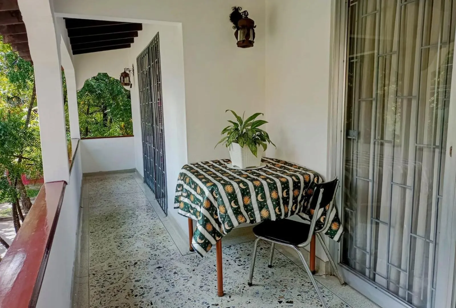 Habitacion 2 En Casa Retro Medellín