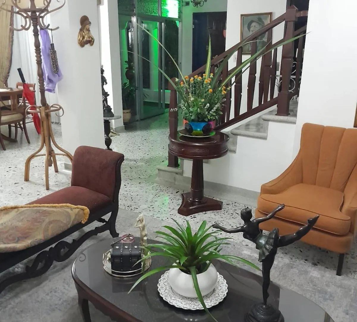 Habitacion 2 En Casa Retro Medellin Guest house